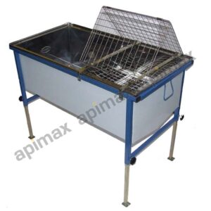 Bandeja APIMAX® de acero inoxidable INOX con soporte de cuadros de doble cara y un colador.